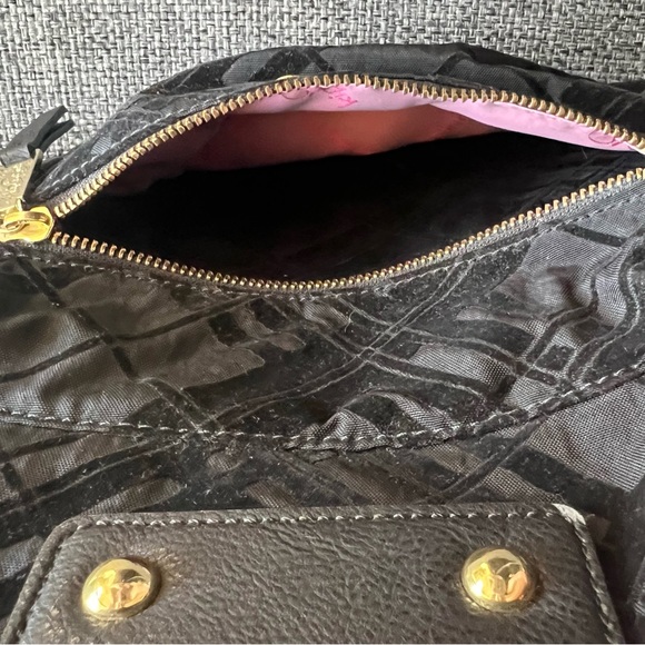 Kipling Riley Handbag - Picture 8 of 14